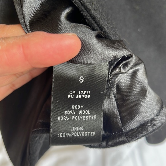 Beautiful flattering Buffalo wool coat - Picture 14 of 14